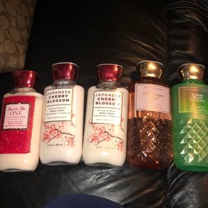 Bath & Bath Body Works